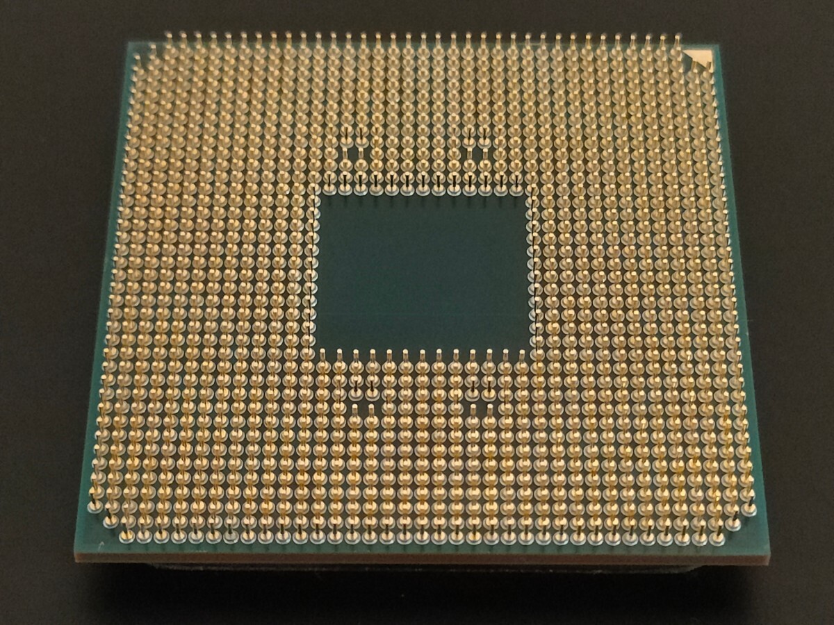 AMD Ryzen7 5700X 【CPU】