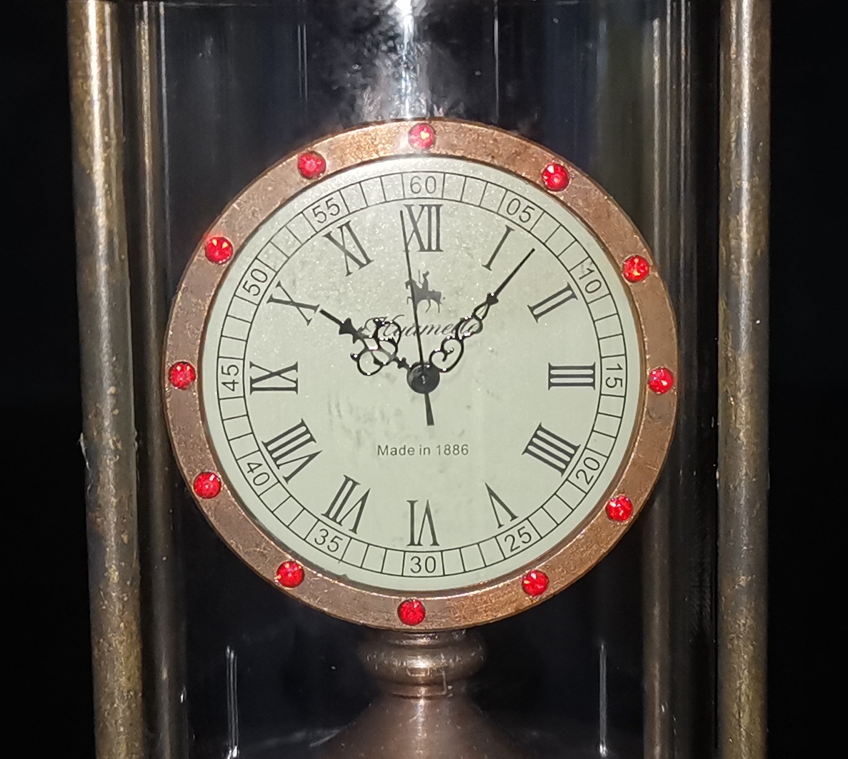  4121DM&4 中国骨董 人間国宝 [ドーム型琺瑯時計(緑花),全自動式機械式時計です] 銅器 金属工芸品 古玩收藏 復古 置物 純銅鋳造 開運風水_画像7