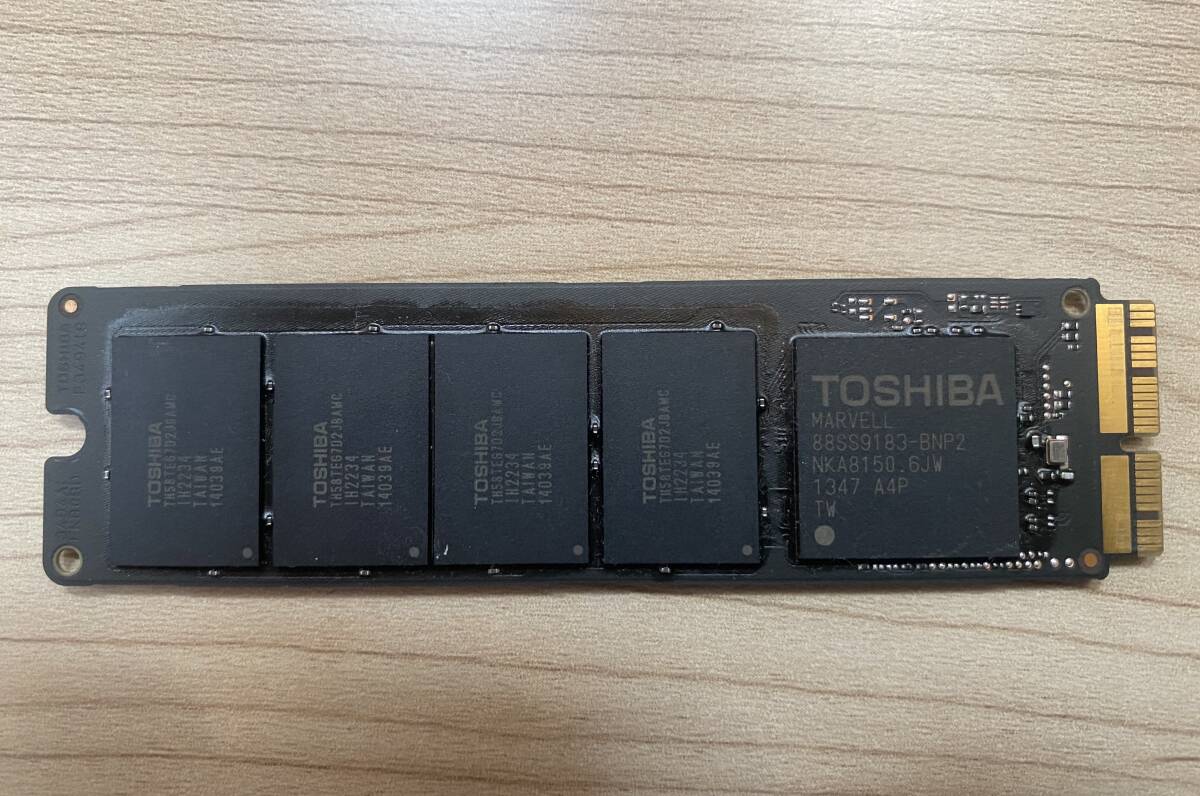 【動作品】apple純正SSD 128GB MacBook Air A1465 A1466 2013～2017 / Pro A1502 A1398 2013～2015等専用  TOSHIBA製 送料無料の画像2