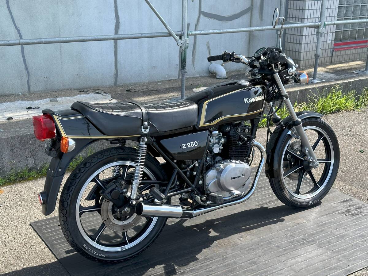 超極上Z250FT MKⅡカラー!! エンジン絶好調!! 登録簡単!! カワサキ KAWASAKI エンジン実働 動画あり 旧車絶版車 KZ250 Z400FX Z550FX MK2_画像7