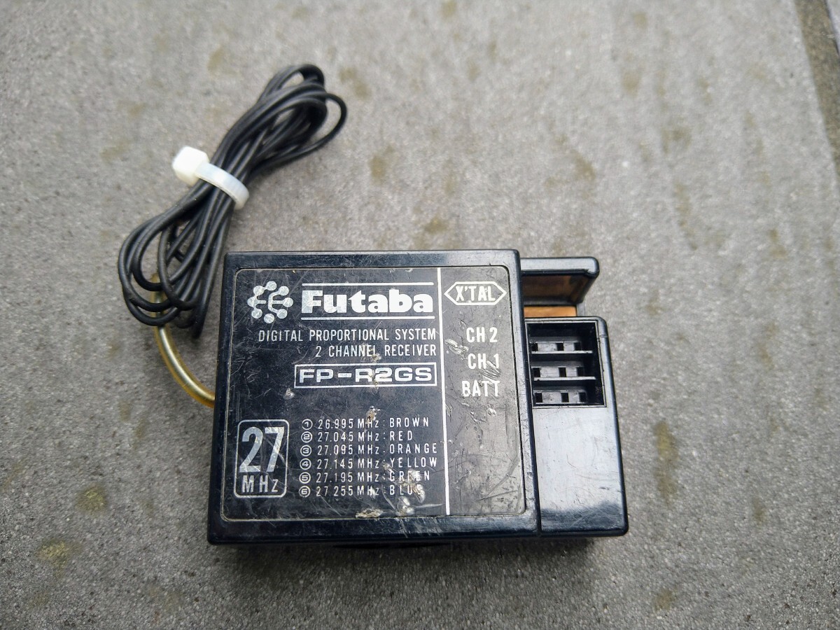 フタバ　双葉　FP-R2GS受信機②　旧フタバ３ピンコネクター　40年程前のレトロ品です_画像1