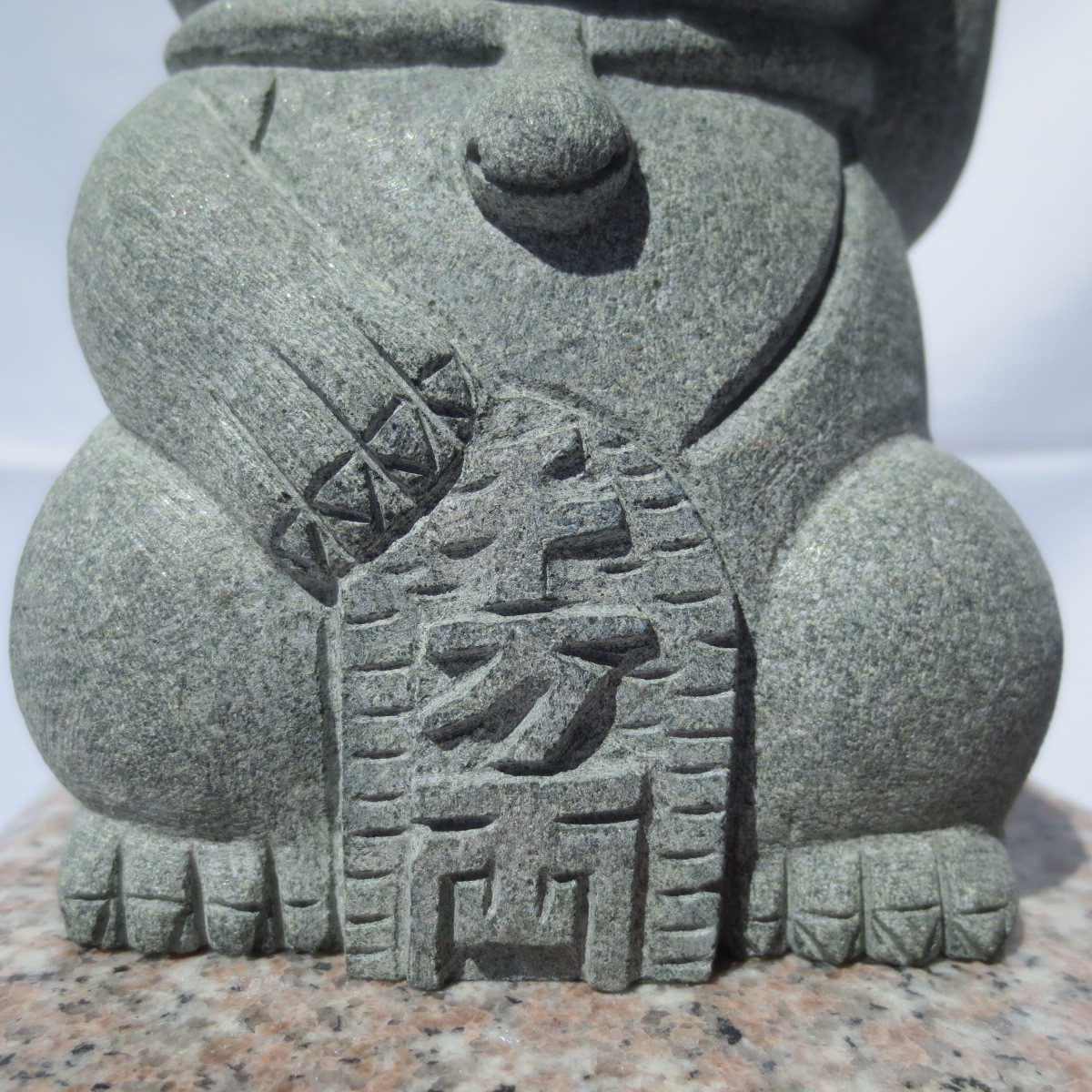  maneki-neko . luck . luck . whirligig .... cat cat Cat left hand .... compilation customer up .. stone G612 size 8.5x7x12.5cm 1.2kg