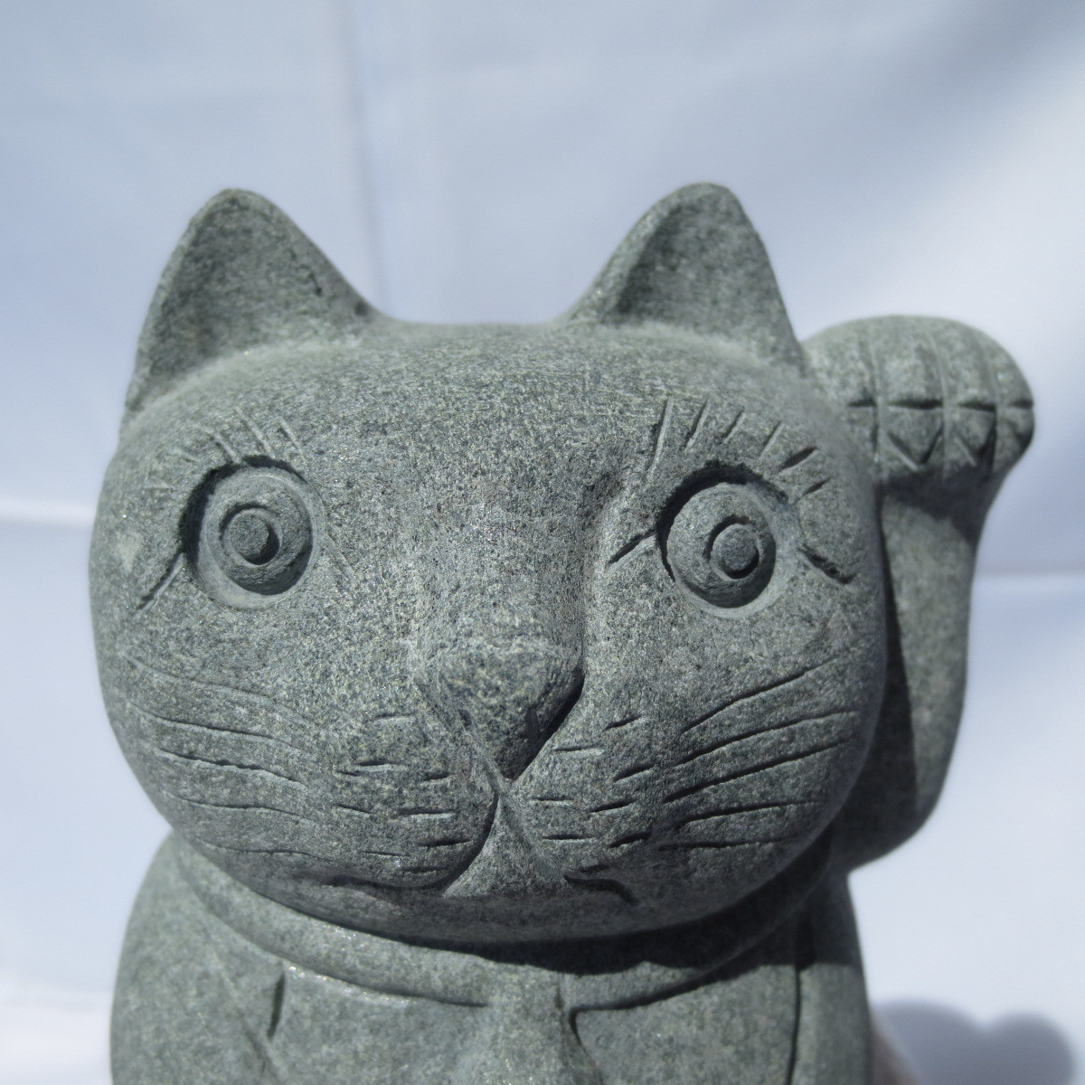  maneki-neko . luck . luck . whirligig .... cat cat Cat left hand .... compilation customer up .. stone G612 size 8.5x7x12.5cm 1.2kg