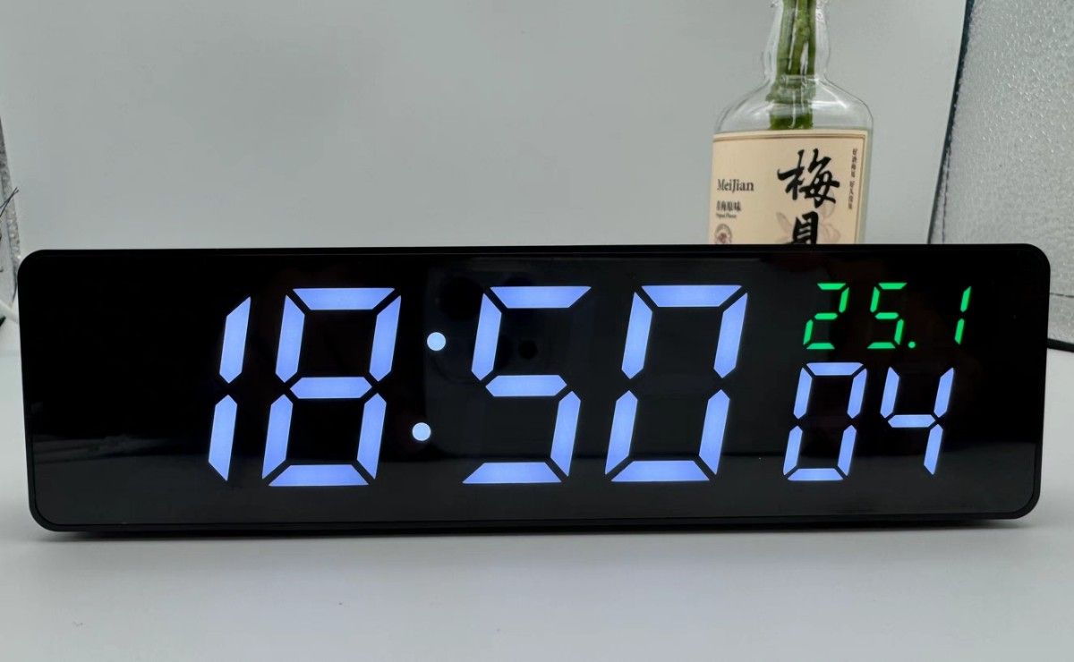高精度置き時計 WIFI 自動時刻同期時計 1