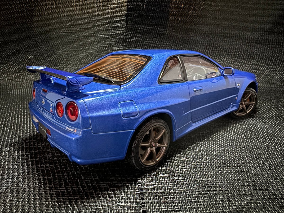 【EBBRO 1/24 NISSAN SKYLINE GT-R（R34） V-SPECⅡ 中古美品】の画像4