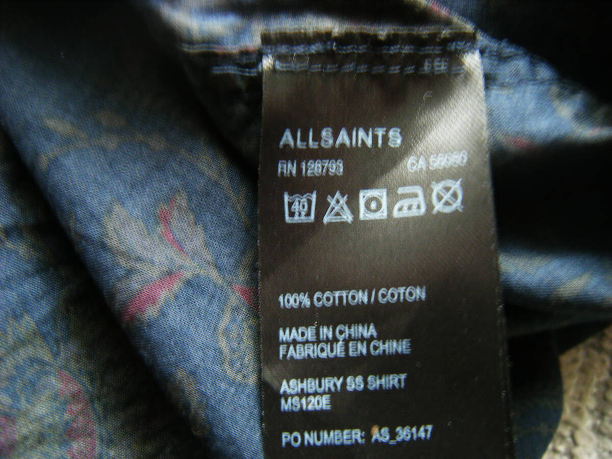 ☆ALLSAINTSオールセインツ　半袖シャツ　ネイビー系プリント　XSサイズ_画像3