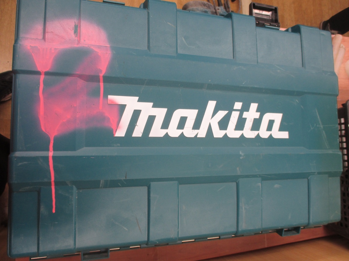 makita マキタ 型番不明 電動ハンマ 断線修復有 中古品 【ハンズ makita マキタ 型番不明 電動ハンマ 断線修復有 中古品 【ハンズ