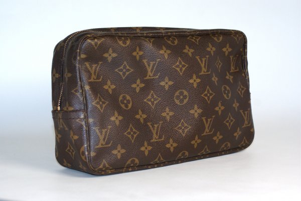 【極美品】ルイヴィトン　Louis Vuitton　トゥルーストワレット28　化粧ポーチ　セカンドバッグ　M47552_画像1