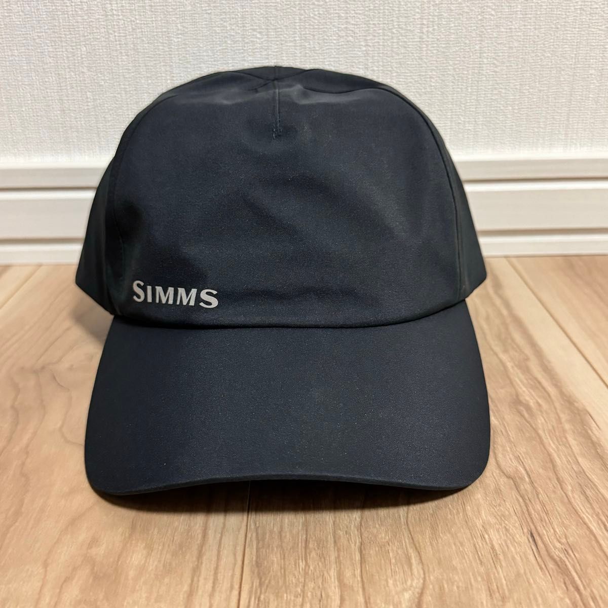 新品 シムス SIMMS  ゴアテックス 防水 キャップ ブラック 帽子 キャップ帽子 メンズ 釣り レインキャップ 黒