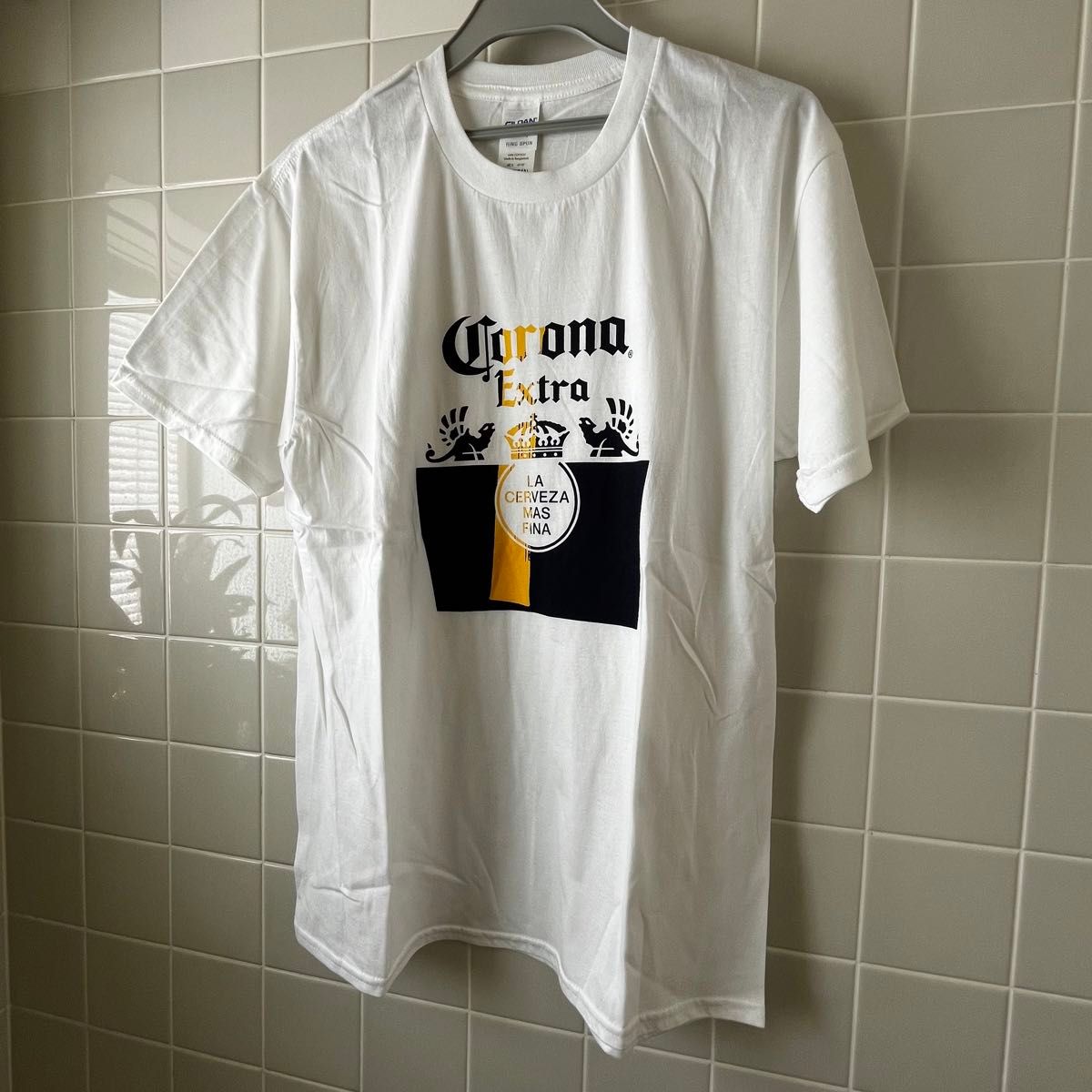 Corona Extra；【新品】Tシャツ(半袖) Size M