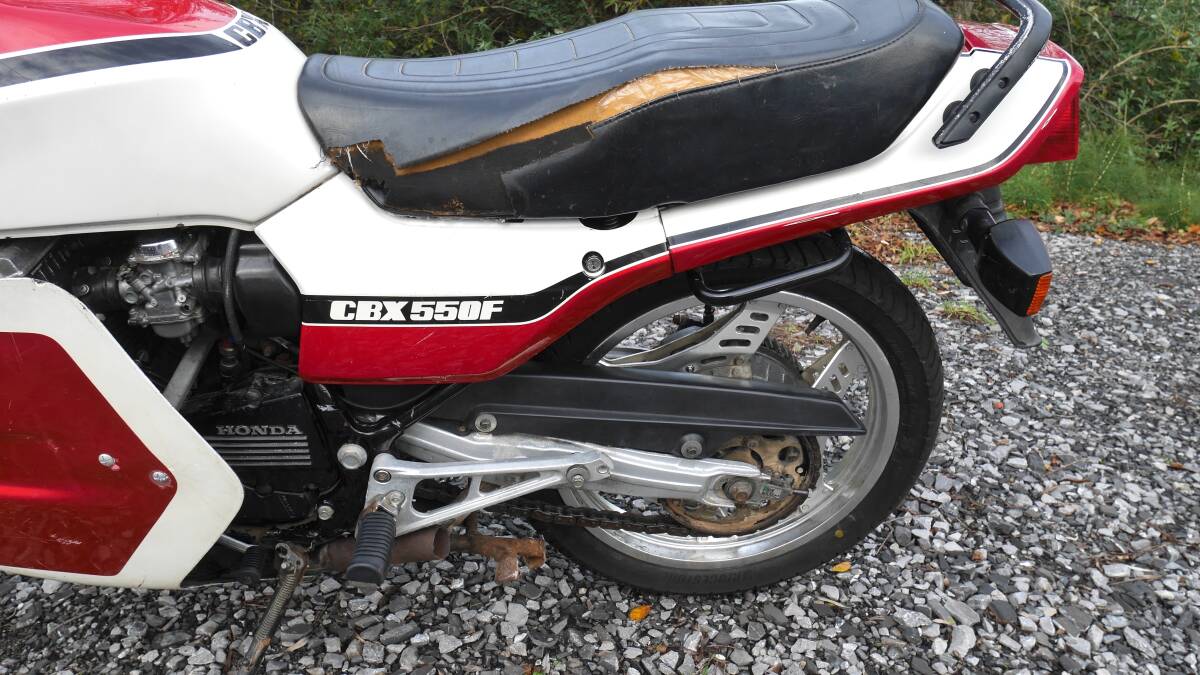 1983 ホンダ CBX550 - restore base | CBX400 | GT380 | CB400F | Z400 | Z500 | Z550 ｜カワサキ｜スズキ| YAMAHAの画像5