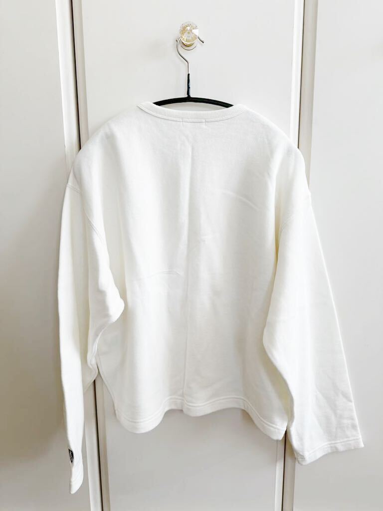 o-si bar cardigan long sleeve snap-button crew neck white white almost new goods 