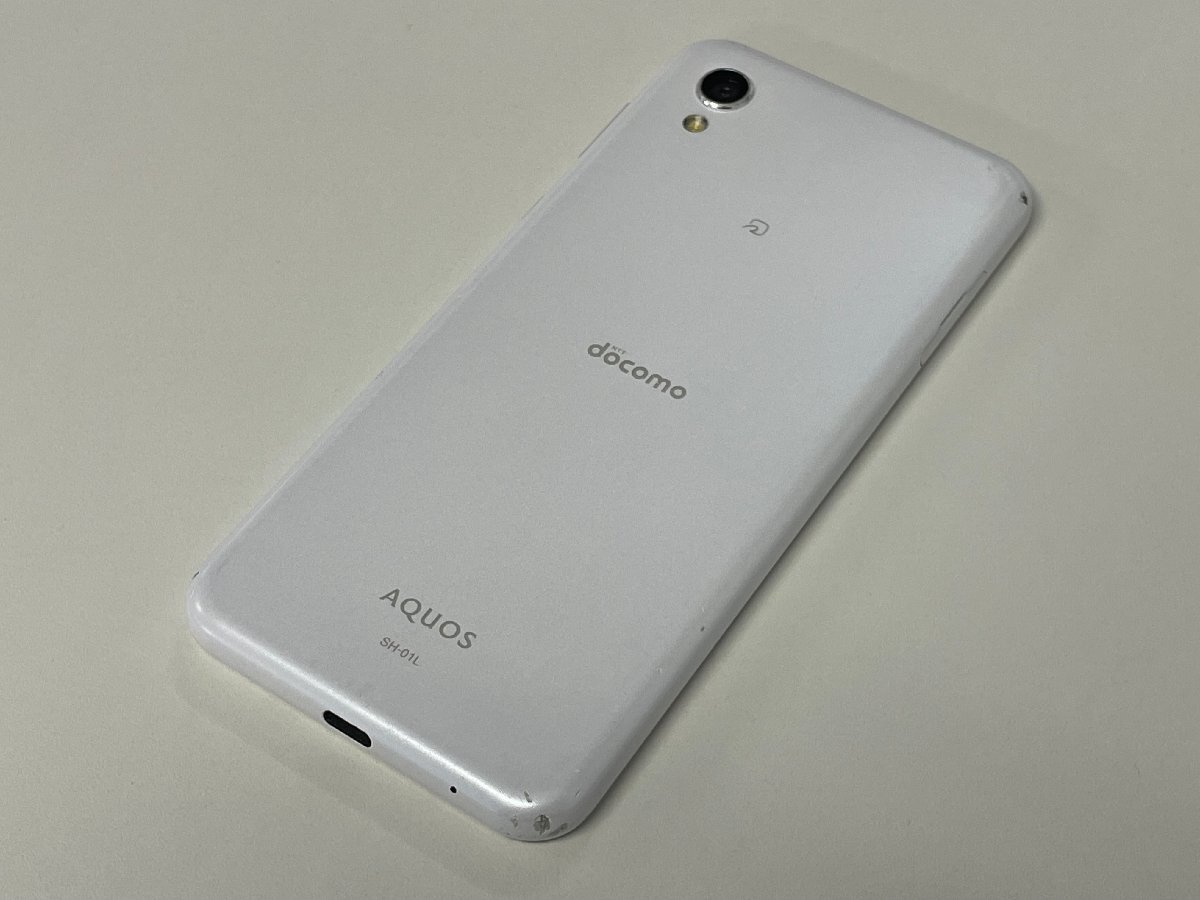 docomo SHARP AQUOS sense2 SH-01L Silky White SIMロック解除済_画像2