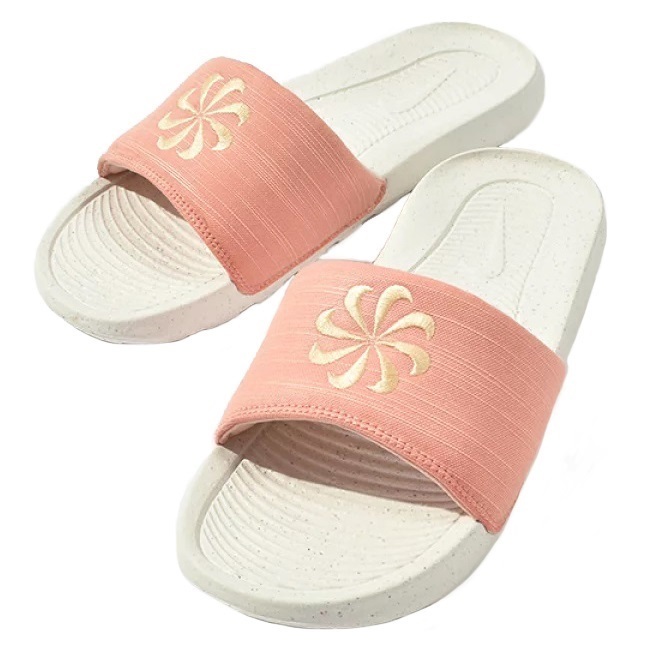 ☆ NIKE WMNS VICTORI ONE NN SLIDE 淡白/淡ピンク 24.0cm ナイキ レディース ビクトリー ワン ネクストネイチャー スライド DM8599-800_画像1