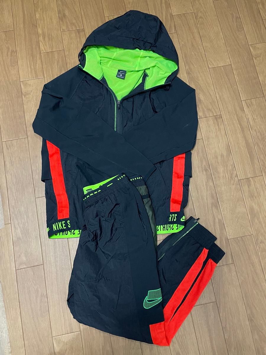 NIKE ナイキ セットアップ シャカシャカ 上下 ブラック 蛍光 NIKE ナイキ セットアップ シャカシャカ 上下 ブラック 蛍光