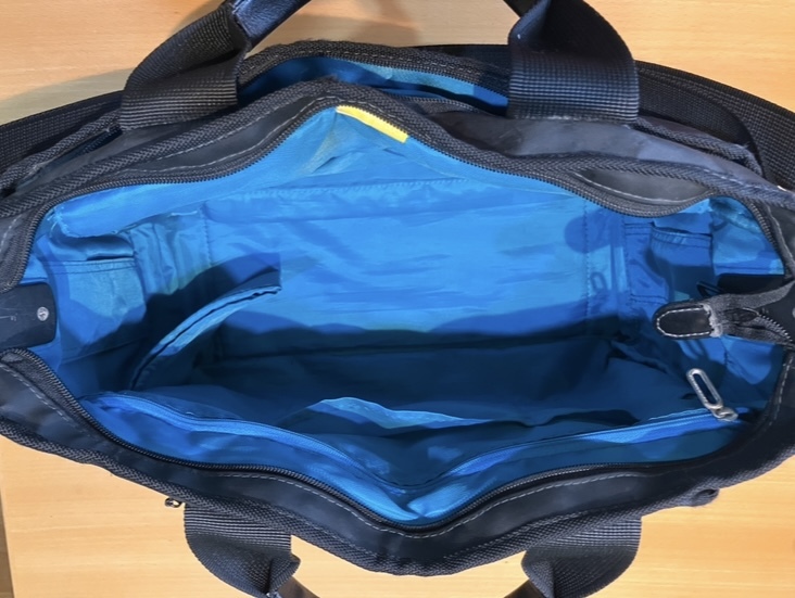 MANDARINA DUCK マンダリナダック ナイロン ビジネスバッグ MANDARINA DUCK マンダリナダック ナイロン ビジネスバッグ