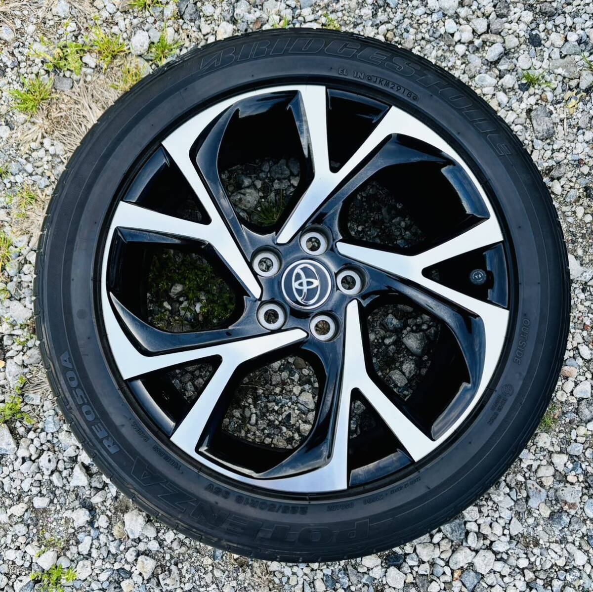 トヨタ純正、CHR アルミホイール、4本セット18センチ225/50R18,TOYOTA CHR_画像4