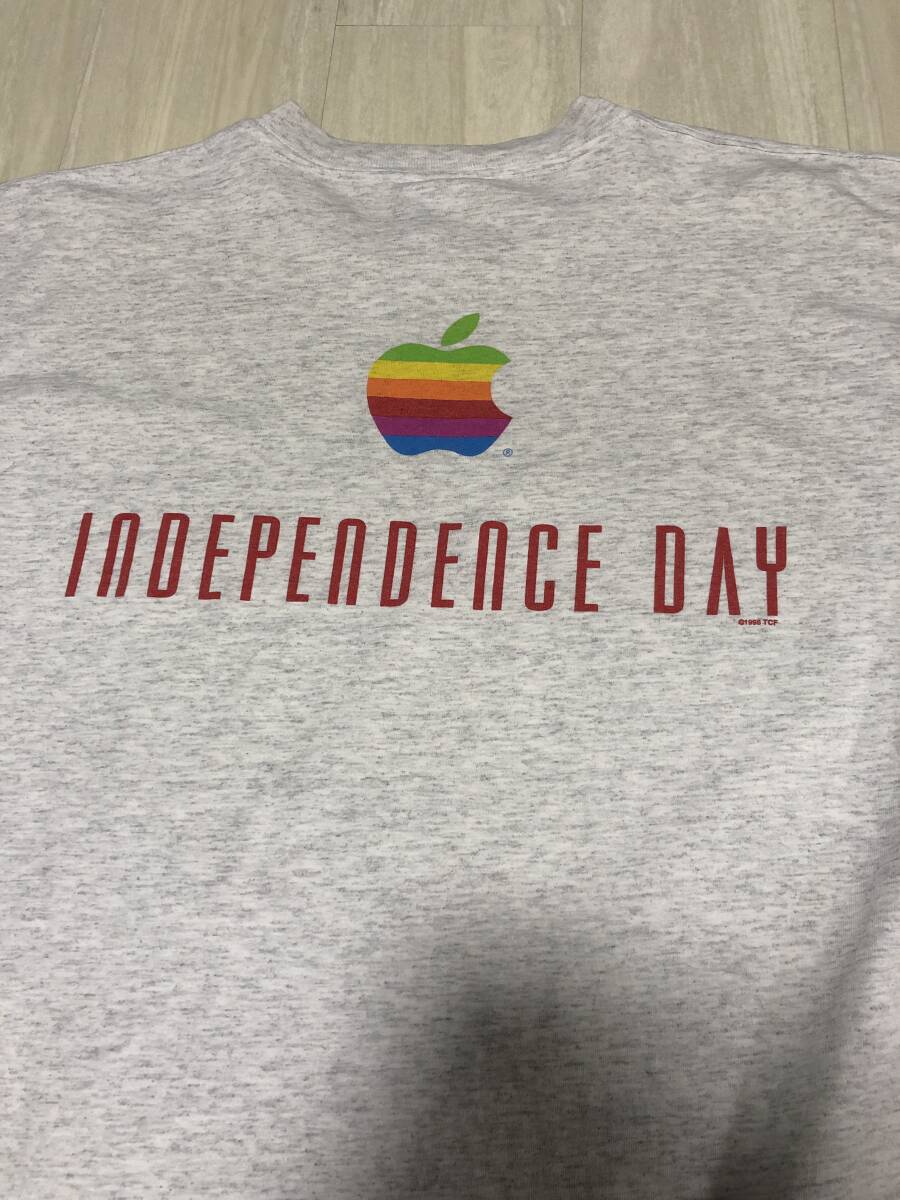  激レア 90s インディペンデンスデイ × アップル Tシャツ XL )検 ヴィンテージ Apple 映画 バンド タイタニック アキラ アート 企業_裏面