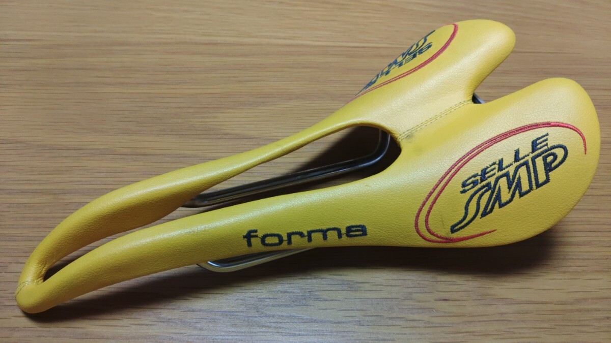 美品 セラ SELLE SMP forma サドル イエロー inox tubeレールの画像1