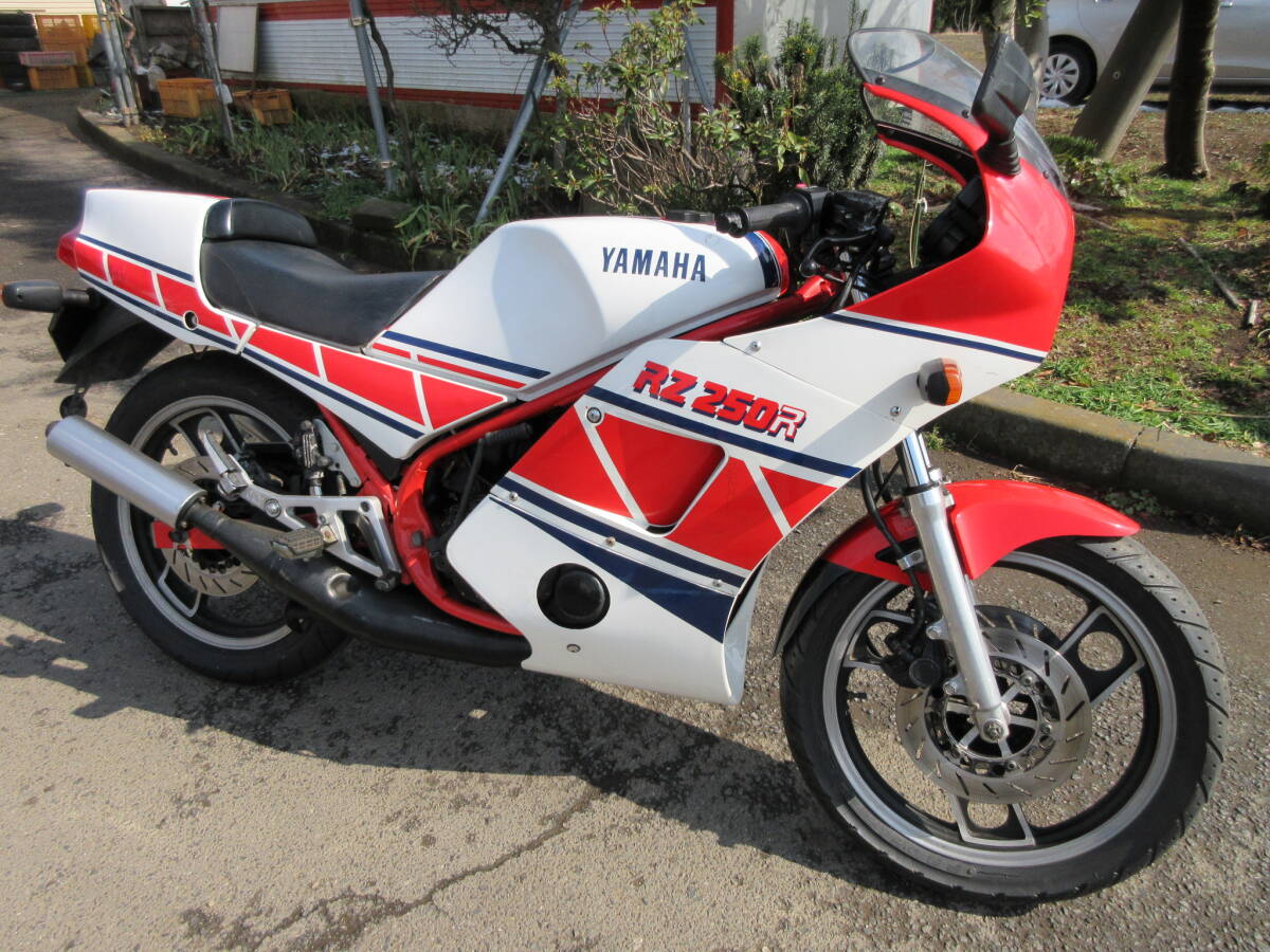 Yahoo!オークション - ヤマハ RZ250RR 29L 2スト RZ250R 書付き Yahoo!オークション - ヤマハ RZ250RR 29L 2スト RZ250R 書付き