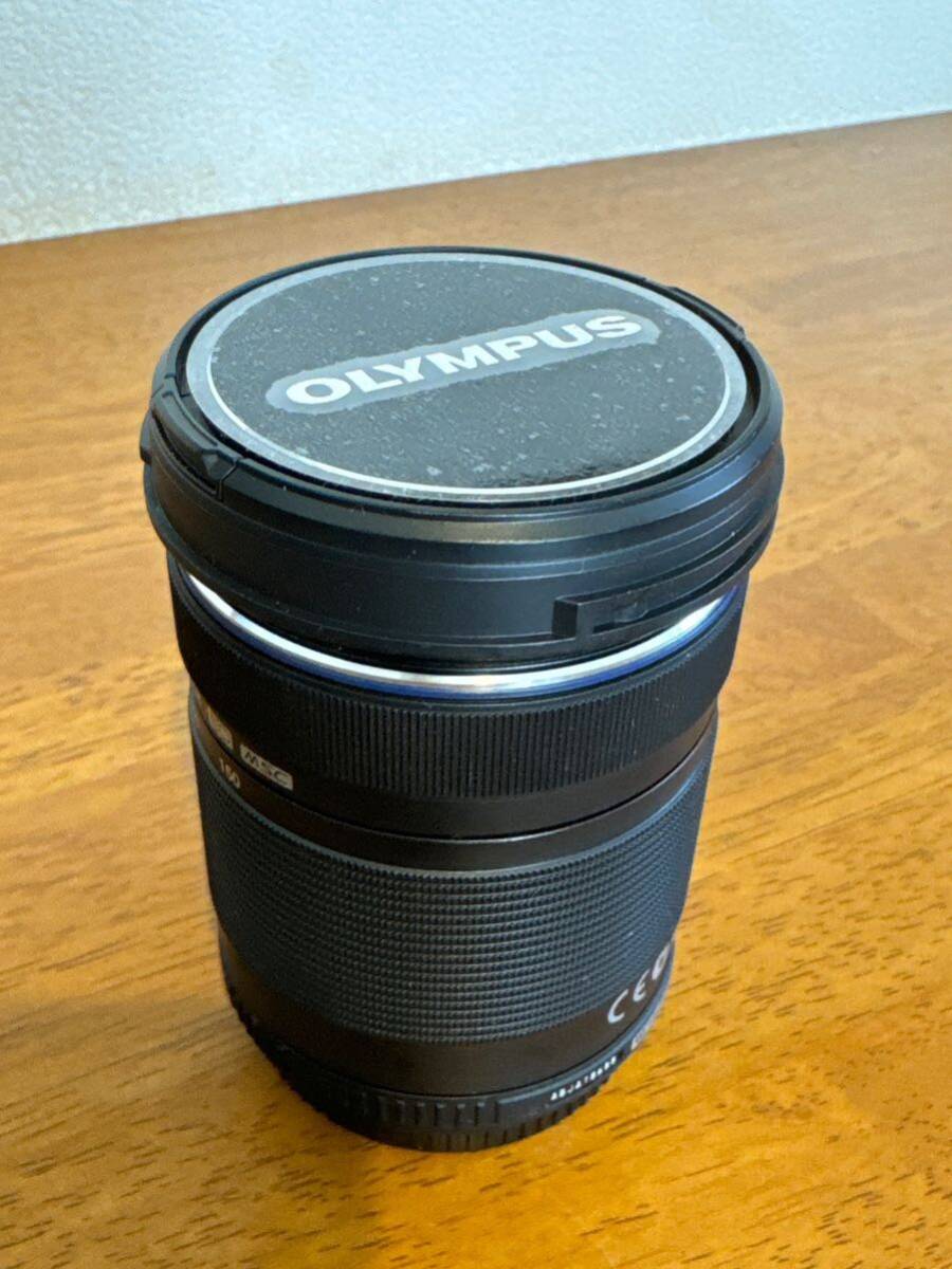 【美品】OLYMPUS オリンパス M.ZUIKO 40-150mm 1:4-5.6 R ED 中古レンズ_画像4