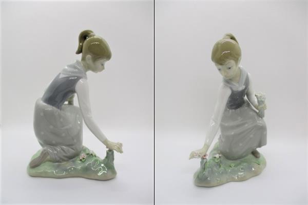 欠けあり LLADRO/リヤドロ 花摘み フィギュリン ポーセリン 人形 廃盤品の画像5