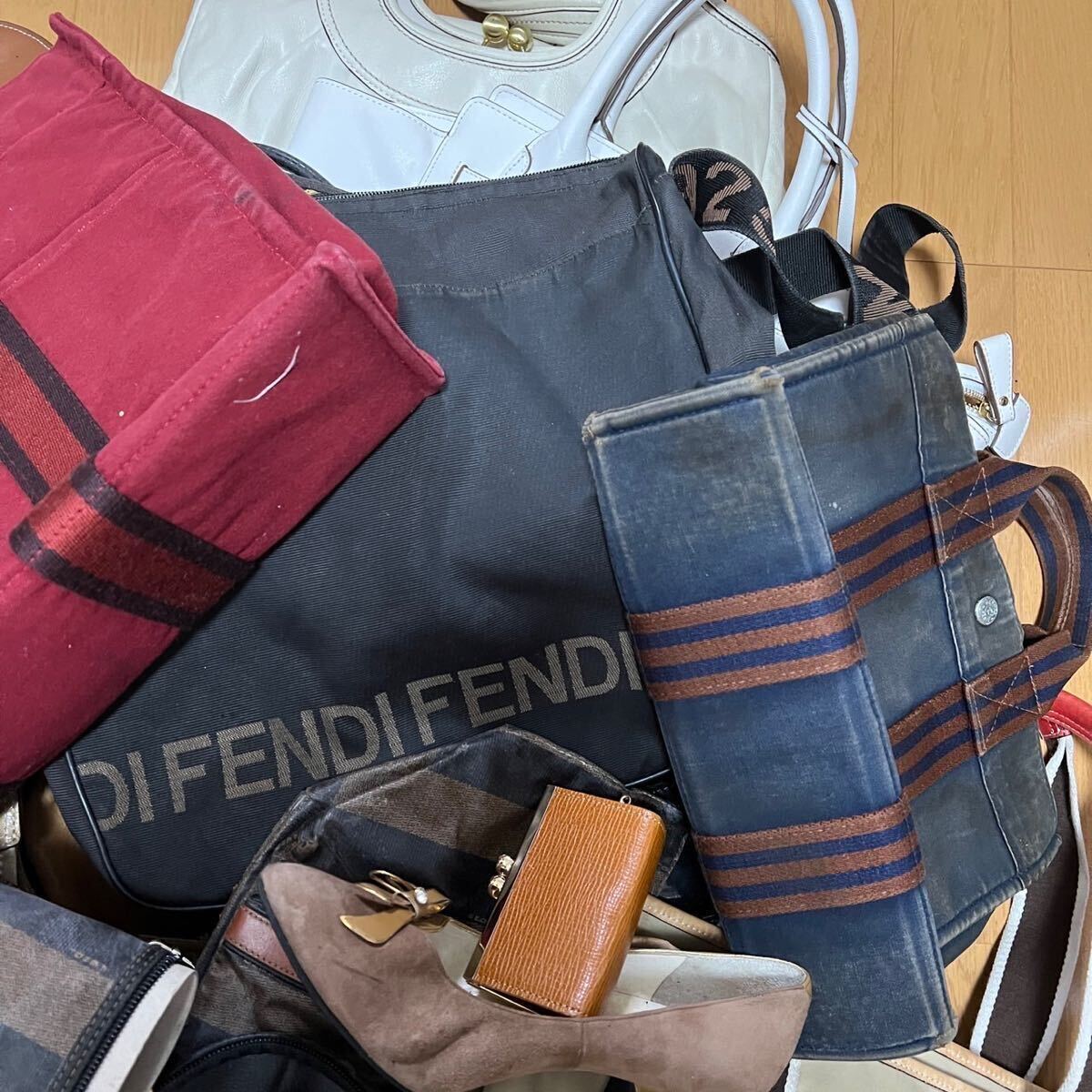 1円スタート 人気ブランド HERMES エルメス FENDI フェンディ coach コーチ バッグ 財布 まとめ _画像3