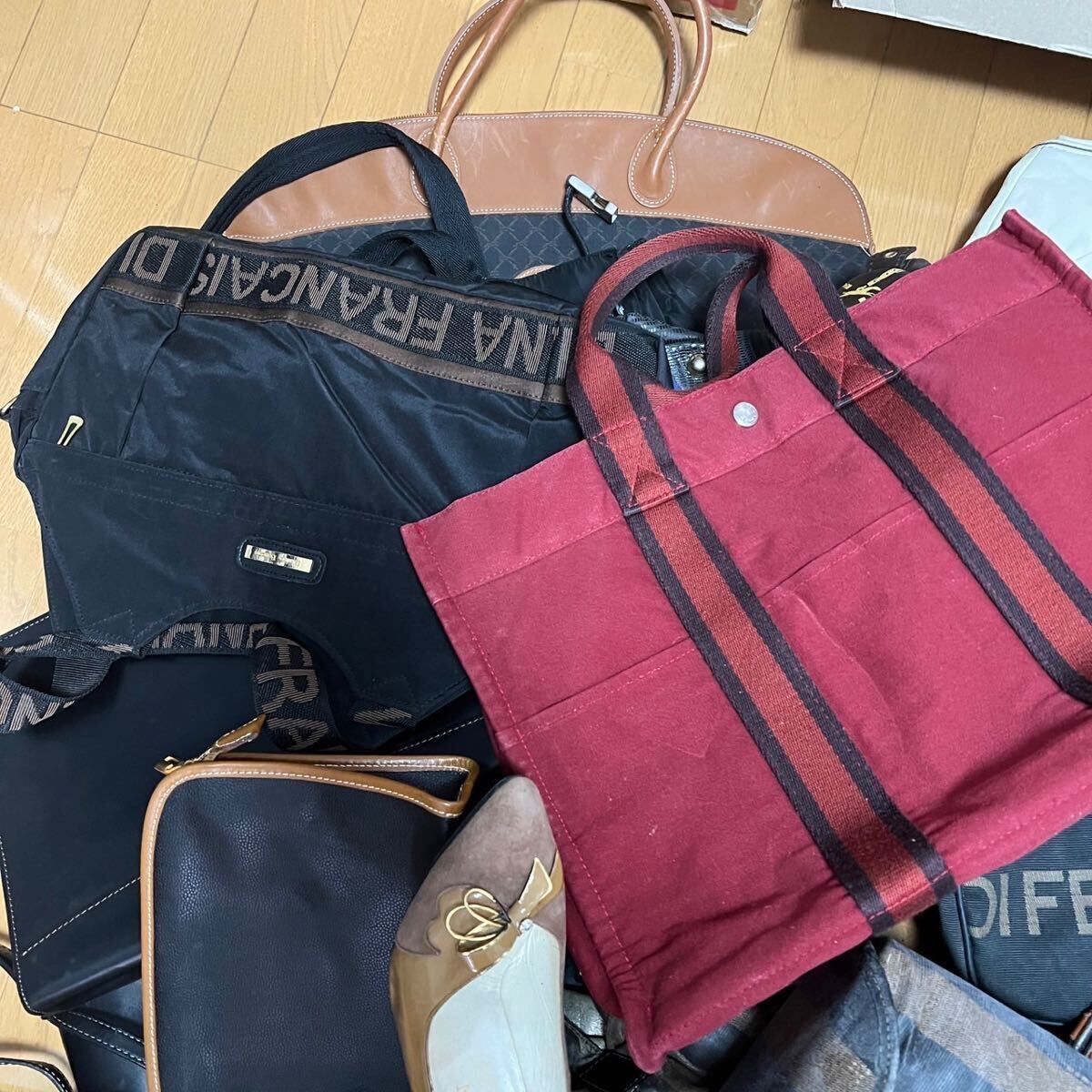 1円スタート 人気ブランド HERMES エルメス FENDI フェンディ coach コーチ バッグ 財布 まとめ の画像2