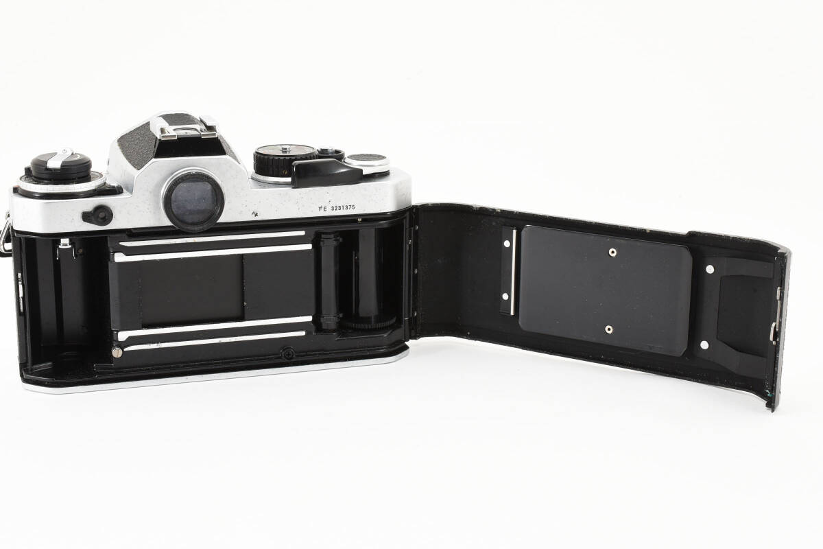 3539 【ジャンク】 Nikon FE 35mm SLR Film Camera Sliver Body Only ニコン MFフィルムカメラ 0427_画像10