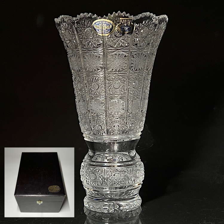[.]bohe mia crystal ваза не пропускающее стекло высота :26cm вместе коробка 