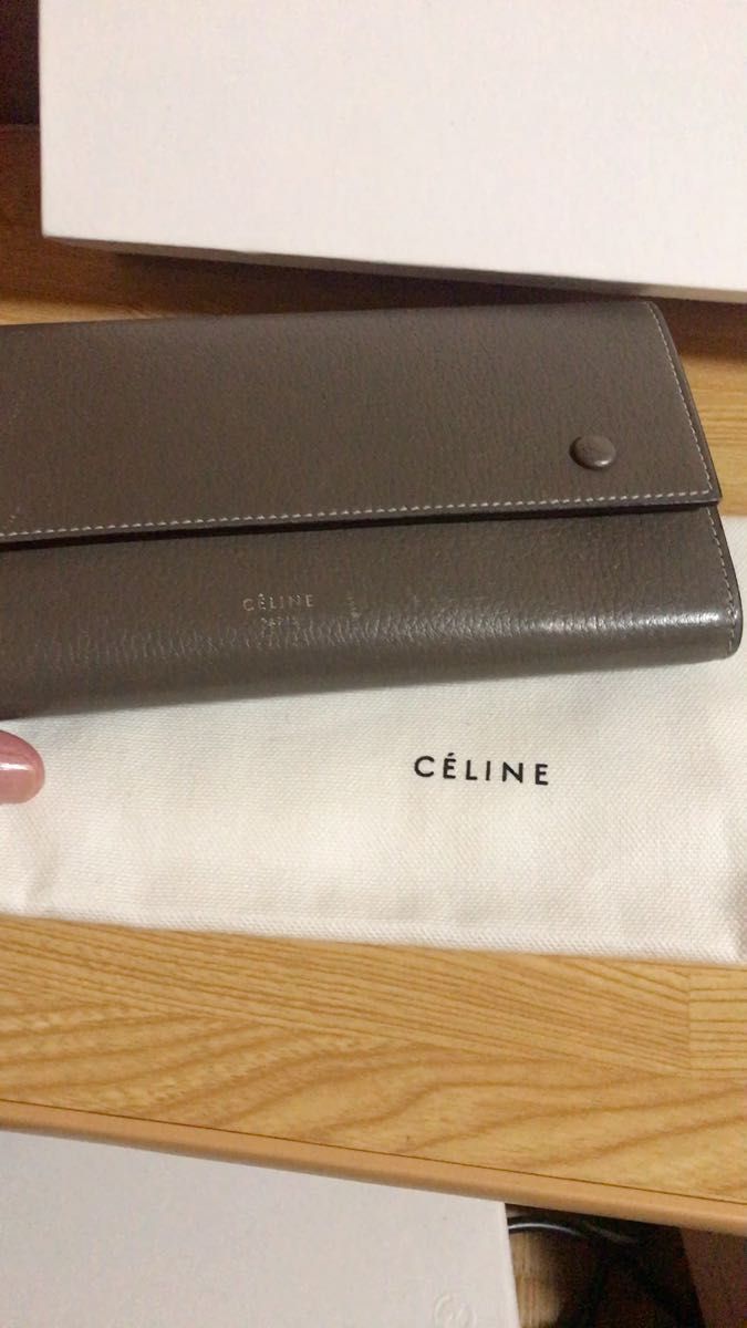 正規品 CELINE 長財布／箱、保存袋、他