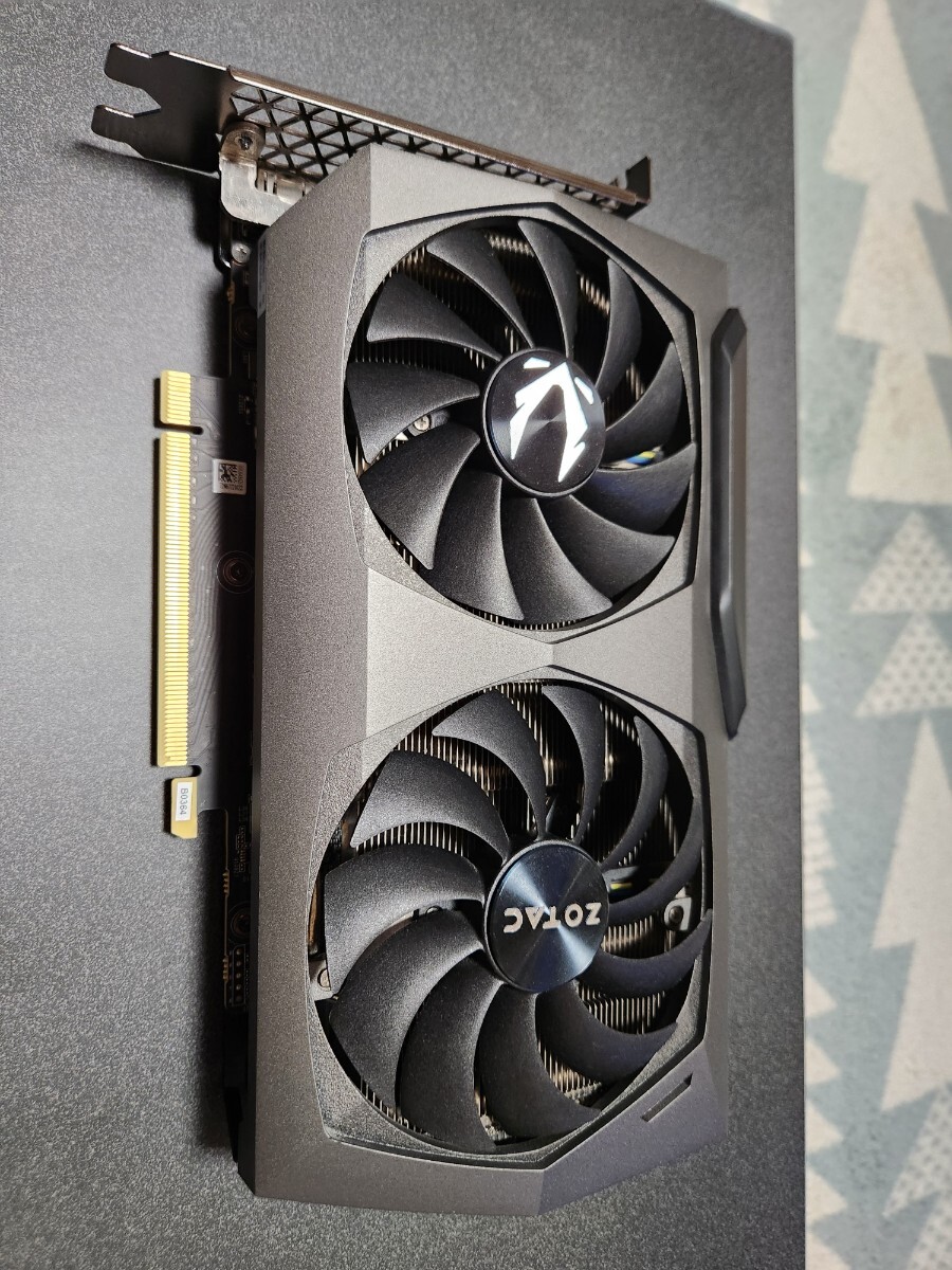 ZOTAC GAMING GeForce RTX 3070 Twin Edge ZT-A30700M-10Bの画像1