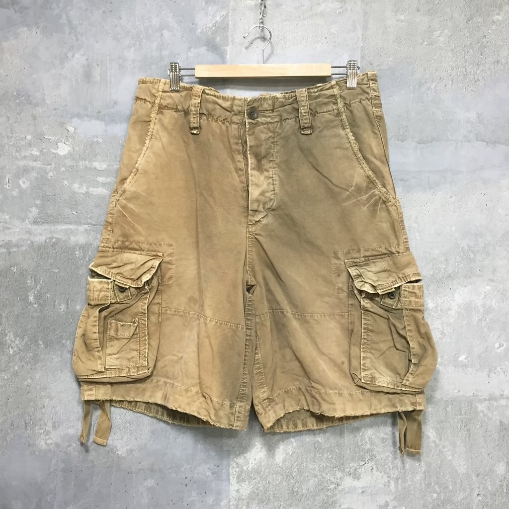 ◆雰囲気抜群！◆Abercrombie & Fitch/アバクロンビー＆フィッチ ハーフパンツ カーゴパンツ ベージュ サイズ 32 メンズ D16 ｃ5278の画像1