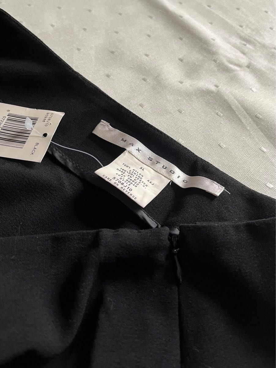 MAX STUDIO 新品未使用タグ付き　マックススタジオ　裾プリーツスカート　黒　大きいサイズ　XL ひざ丈　オフィス