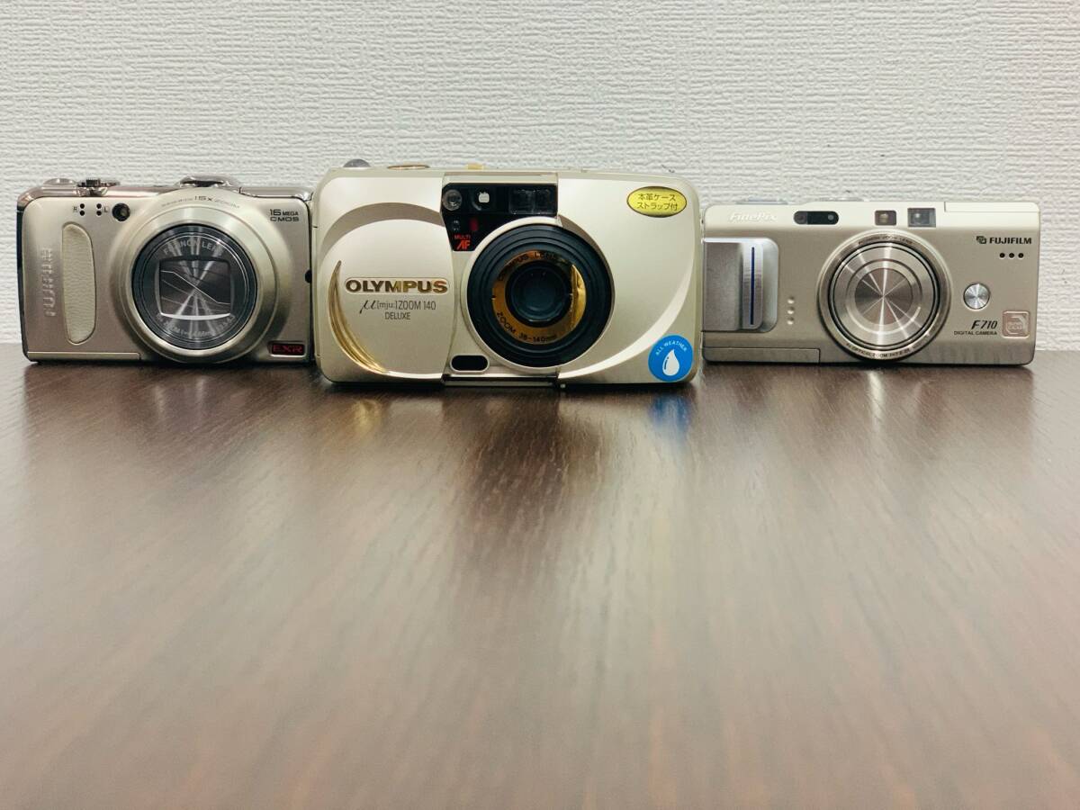 #1305【ジャンク中古品】デジタルカメラ3点おまとめ【FUJIFILM】FinePix F550EXR／FinePix F710【OLYMPUS μ 】 zoom 140 現状品_画像1