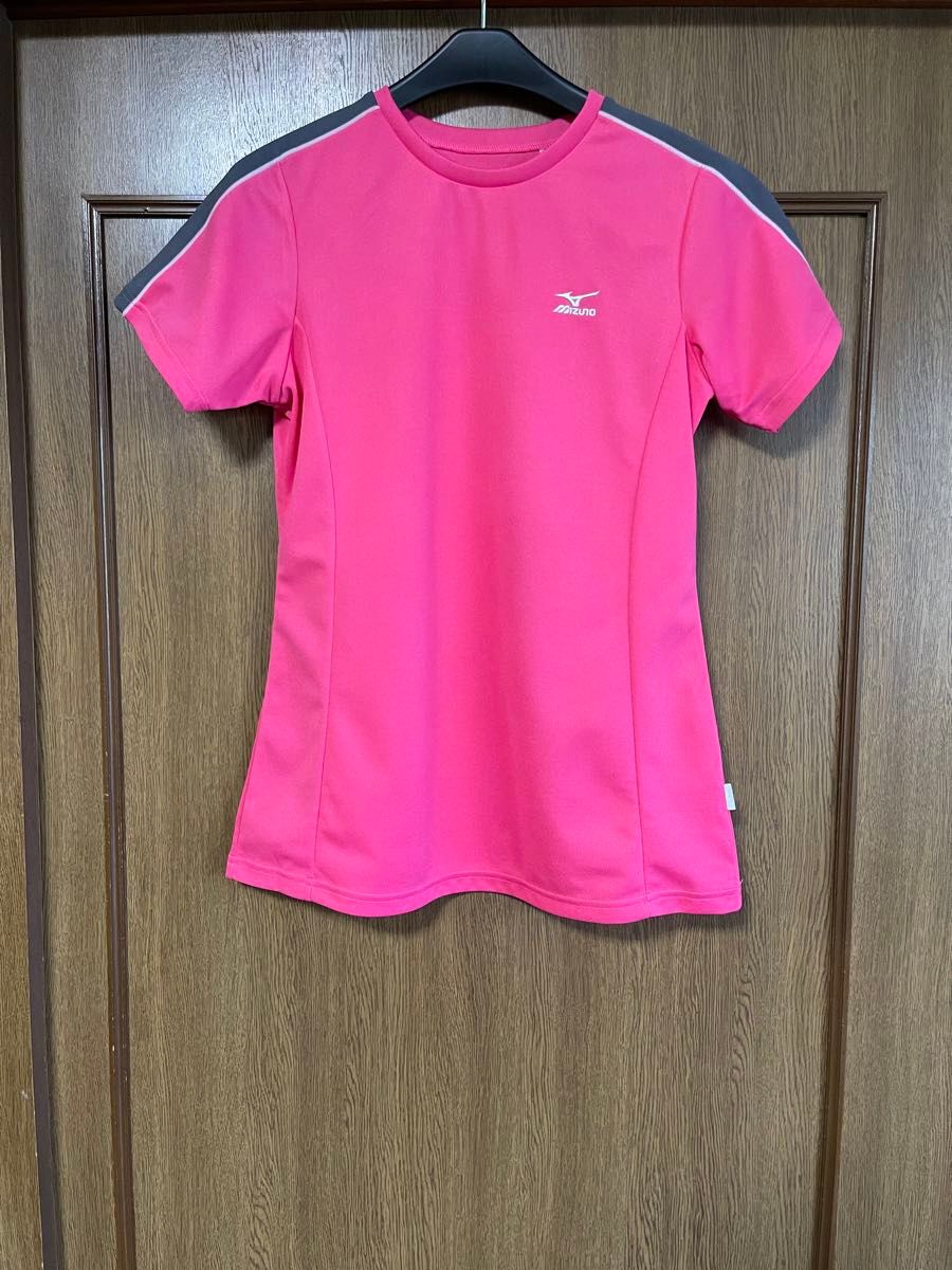 美品 ミズノスポーツウェア 半袖Tシャツ テニス バドミントン ヨガ カーブス 可愛いピンク