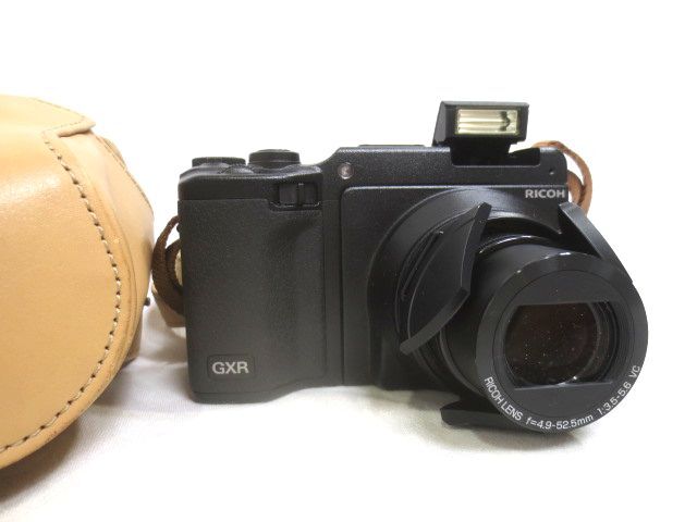 ◆良品 RICOH GXR デジタルカメラ P10 28-300mm F3.5-5.6 VC レンズ 動作品◆革ケース付き/デジカメ