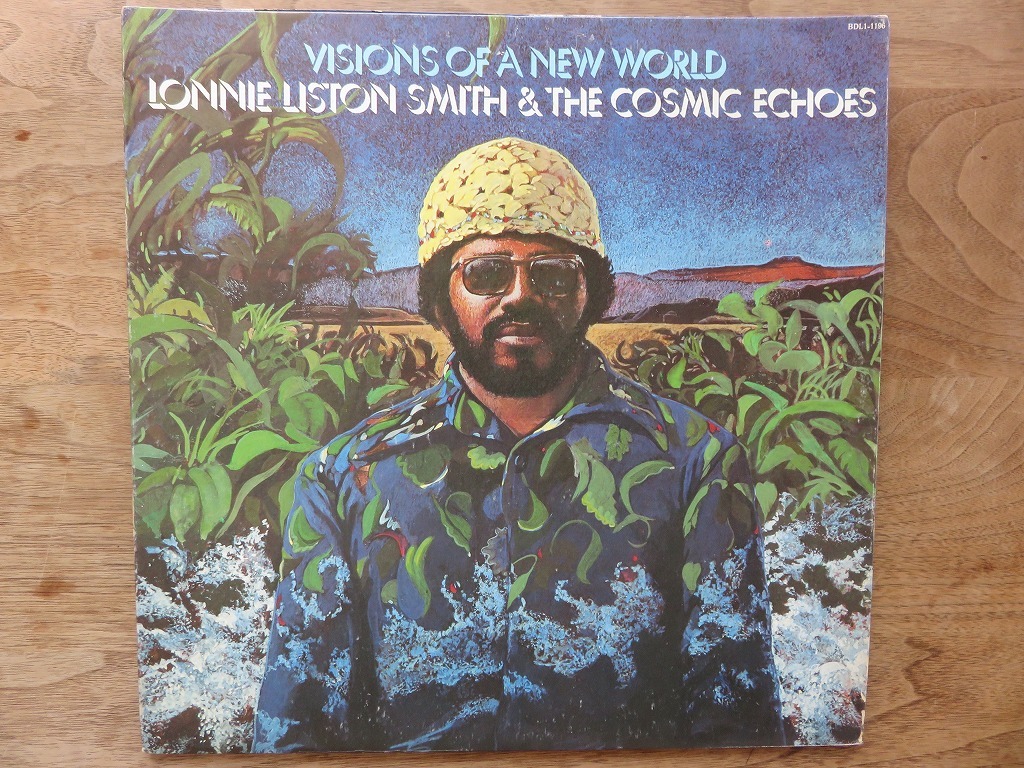 LONNIE LISTON SMITH / VISIONS OF A NEW WORLD / US PRESS / LP / レコードの画像1