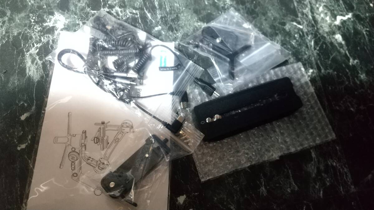 FeiyuTech SCORP Pro ミラーレス スマホ アクションカム ビデオ FeiyuTech SCORP Pro ミラーレス スマホ アクションカム ビデオ