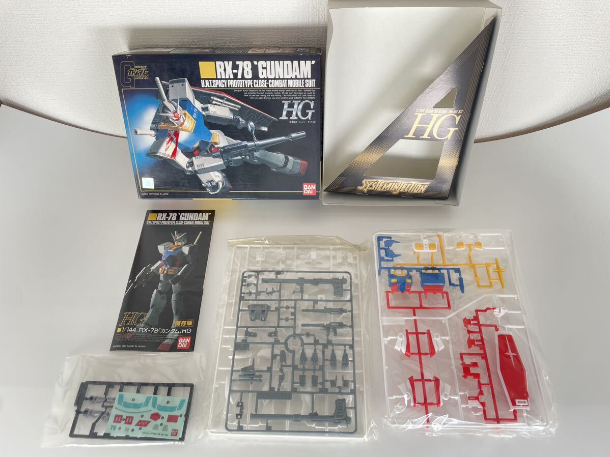 未組立 ガンプラ RX-78 GUNDAM HG 機動戦士ガンダム プラモデル BANDAI バンダイ 1/144 U.N.T.SPACY PROTOTYPE CLOSE-COMBAT MOBILE SUITの画像1