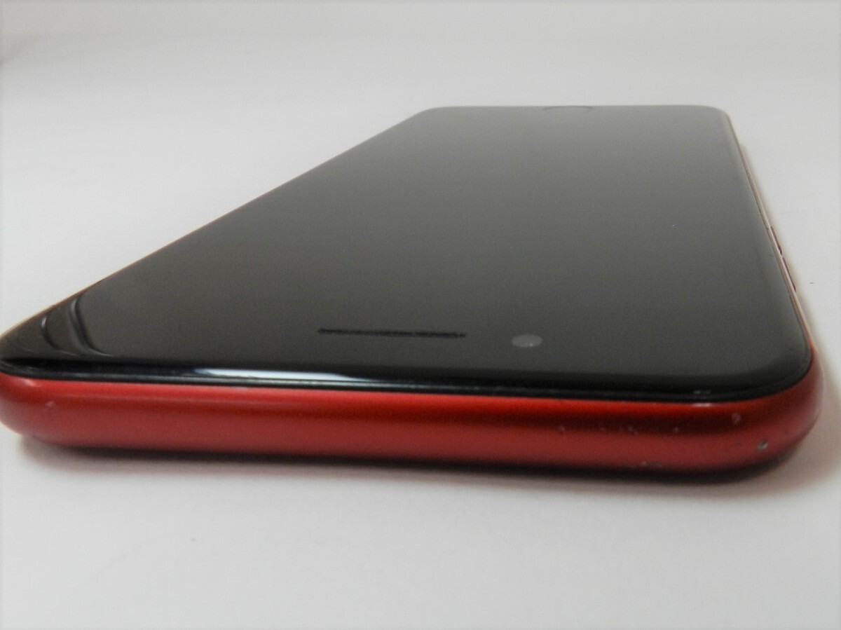 iPhone8 PRODUCT RED アイフォン レッド MRRY2J/A 64GB バッテリー87％ SIMフリー SIMロック解除 動作確認済 本体のみ_画像4
