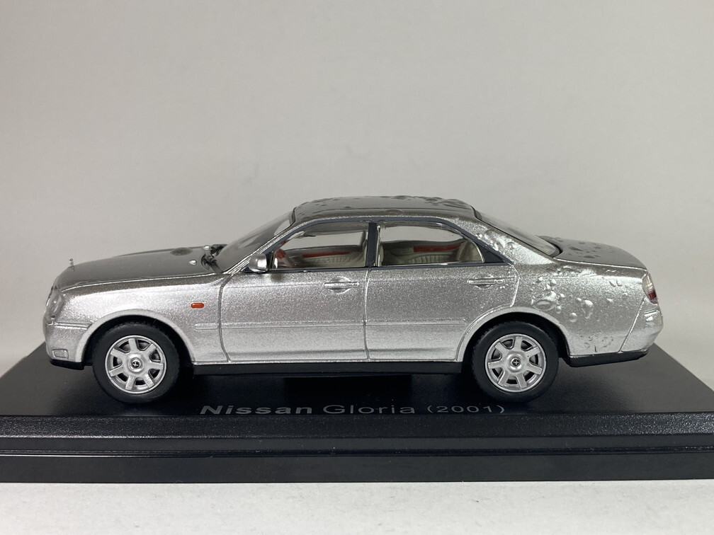 [ジャンク] ニッサン グロリア Nissan Gloria (2001) 1/43 - アシェット国産名車コレクション Hachette_画像4