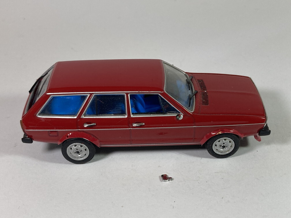 [ジャンク] VW パサート Passat 1975 1/43 - ミニチャンプス Minichampsの画像7