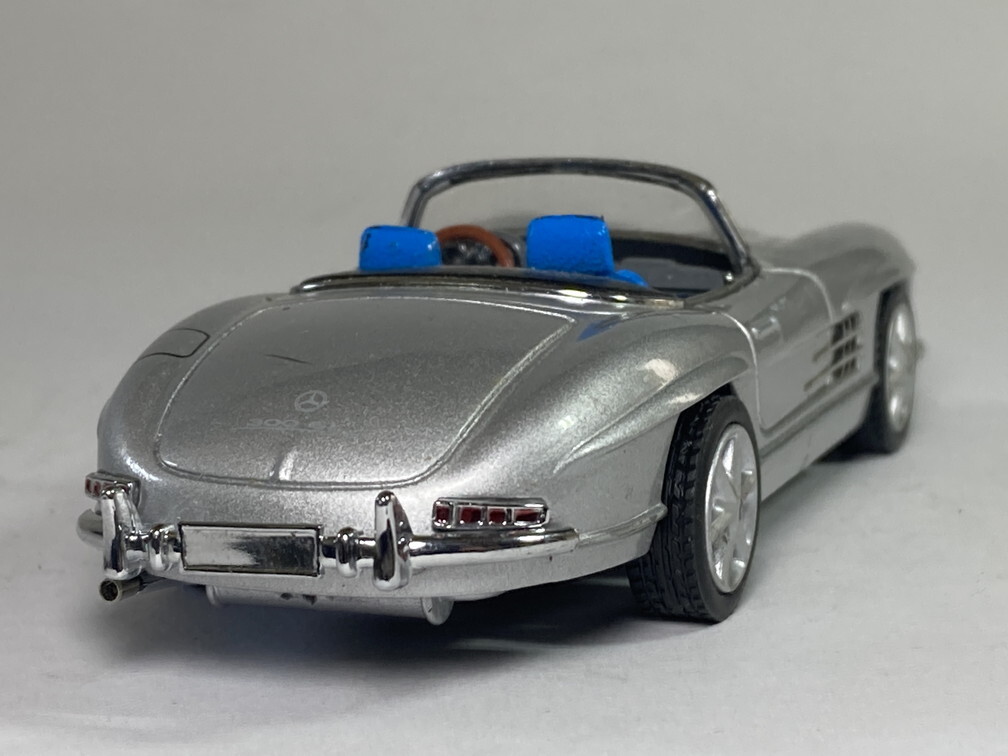 [ジャンク] メルセデス ベンツ Mercedes-Benz 300 SL 1/43 - シュコー Schuco