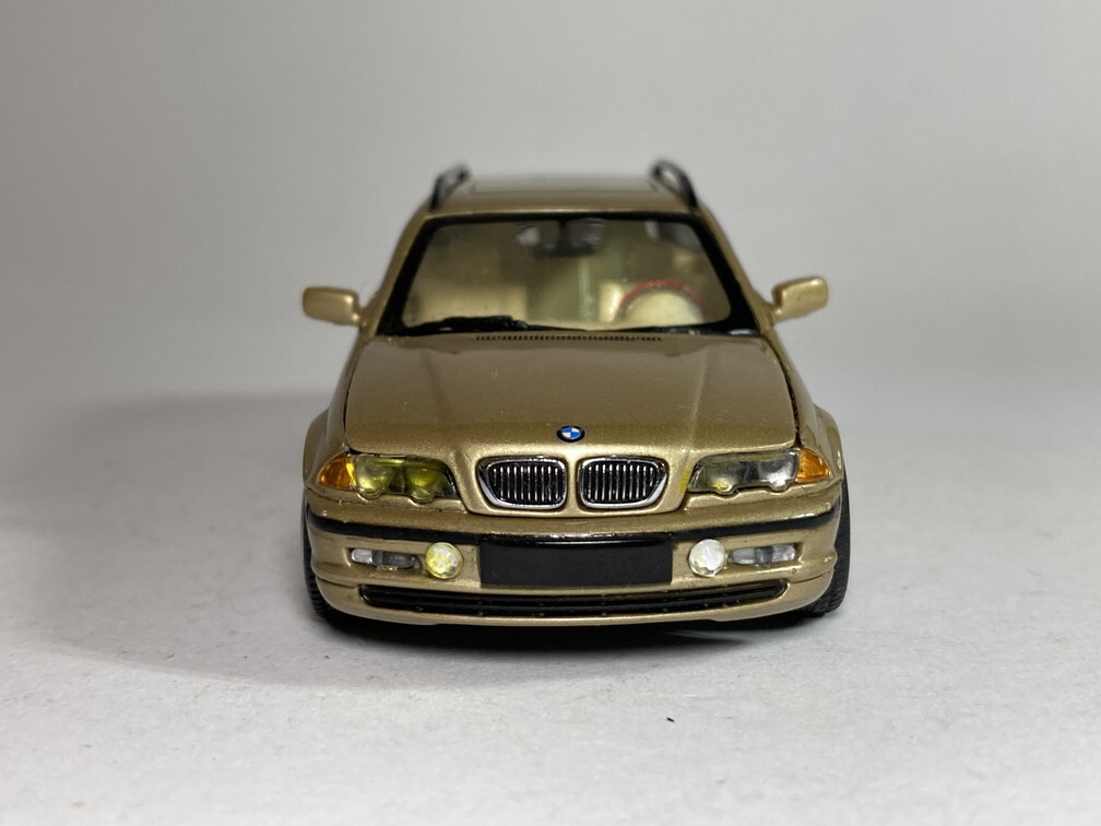 [改] BMW 318i Touring 1/43 - ミニチャンプス Minichamps_画像8