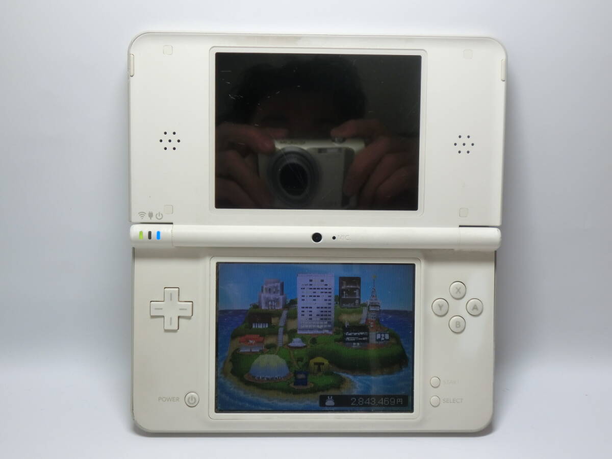 【№7125-ｇ6004】中古ジャンク品：Nintendo DSI LL 任天堂 ニンテンドー ホワイト _画像3