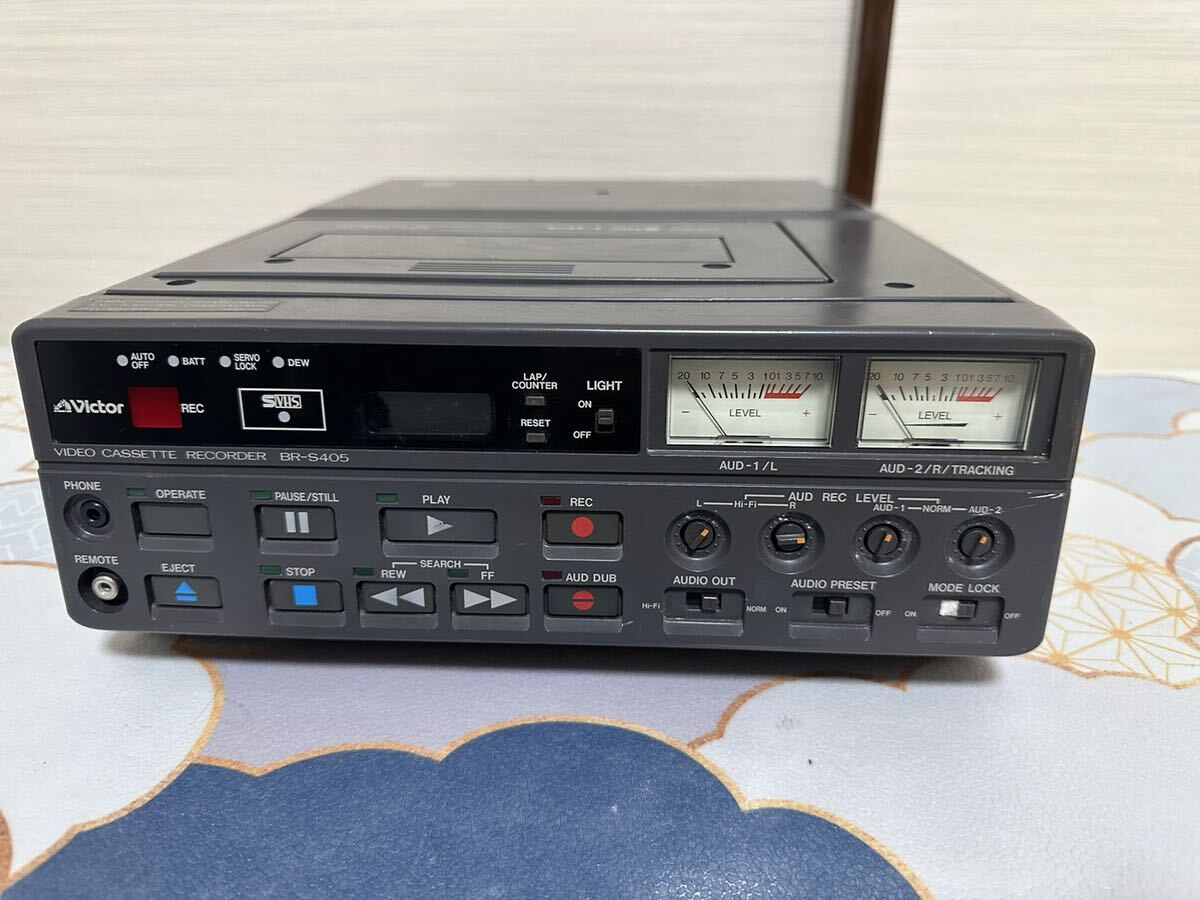 Victor/ビクター S-VHS ビデオカセットレコーダー BR-S405 の画像1