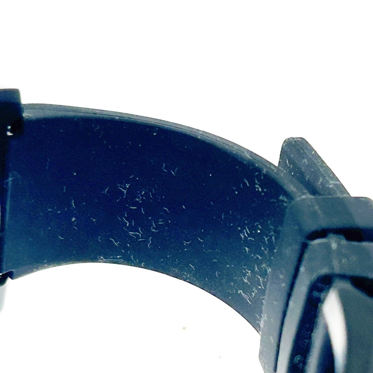 【1円スタート】BOMBERG ボンバーグ BOLT-68 ネオン SS×ラバー ブラック文字盤 クオーツ メンズ腕時計 266203