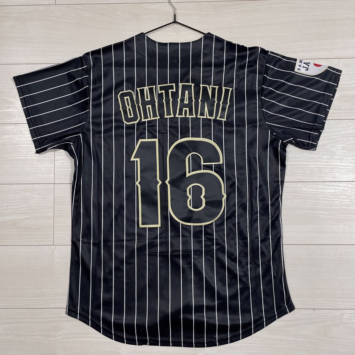 新品】 大谷翔平選手 MLB公式 ブラックユニホーム ホログラム 新品】 大谷翔平選手 MLB公式 ブラックユニホーム ホログラム