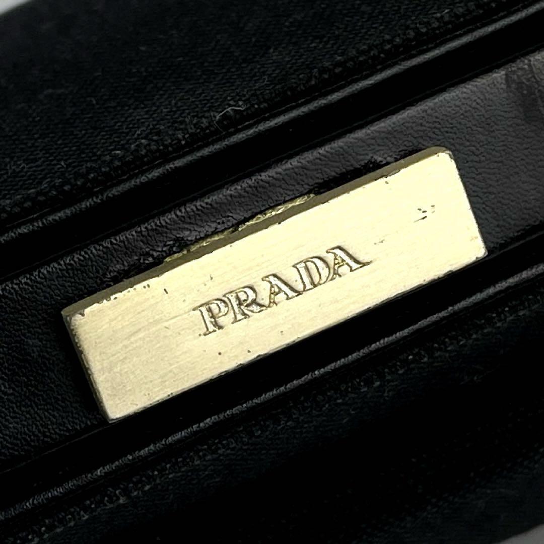 【希少】PRADA プラダ ショルダーバッグ がま口 ゴールド金具 ロゴプレート 斜め掛け 裏地総柄 レザー キャンバス 黒 ブラック フォーマルの画像3